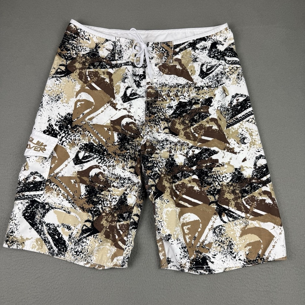 Y2K Quiksilver Boardshorts Mens 36 Tan Camo Surf Trunks Baggy Grunge Skater 12"